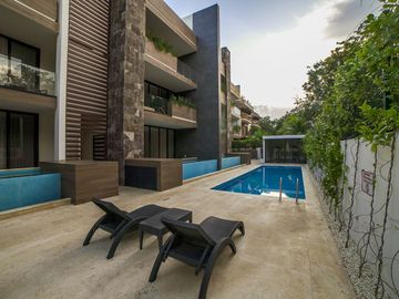 Penthouse de 2 Recámaras 3Baños en Aldea Zamá. Financiamiento directo.