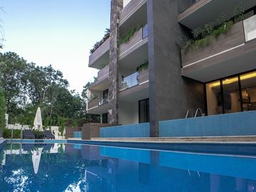 Penthouse de 2 Recámaras 3Baños en Aldea Zamá. Financiamiento directo.