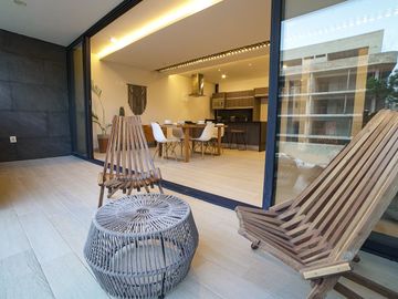 Penthouse de 2 Recámaras 3Baños en Aldea Zamá. Financiamiento directo.