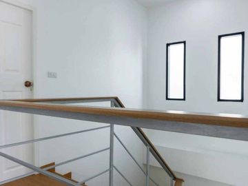 Beautiful brand new house for sale modern style in Sanpeesuea area, Close to Pakhoi Market