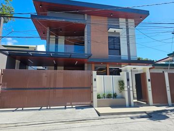 Brand New Modern Living Redefined Spacious 5-Bedroom Home with a Refreshing Lap Pool In BF Homes Parañaque City .
