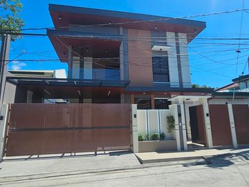 Brand New Modern Living Redefined Spacious 5-Bedroom Home with a Refreshing Lap Pool In BF Homes Parañaque City .