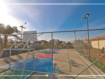 Casa de 3 dormitorios en Venta en Urbanizacion Mar Azul, Manta, Ecuador.
