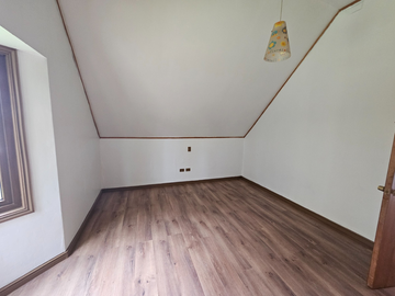 Venta de Hermosa Casa Clásica de 320m2, La Unión