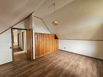 Venta de Hermosa Casa Clásica de 320m2, La Unión
