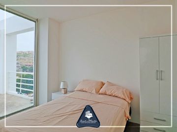 Casa de playa multifamiliar con cabaña y área adicional en Grey Stage, en Santa Marianita, Manta
