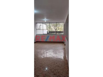 Surco Venta Departamento 1er Piso.