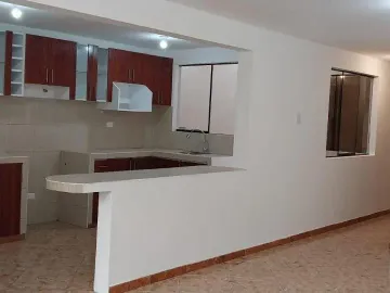 Surco Venta Departamento 1er Piso.