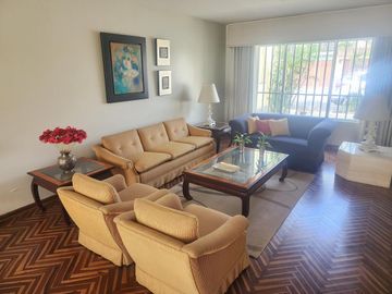 ESPECTACULAR CHALET 2 PLANTAS IMPECABLE NEPTUNO FRENTE JOCKEY PLAZA