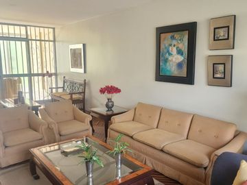 ESPECTACULAR CHALET 2 PLANTAS IMPECABLE NEPTUNO FRENTE JOCKEY PLAZA