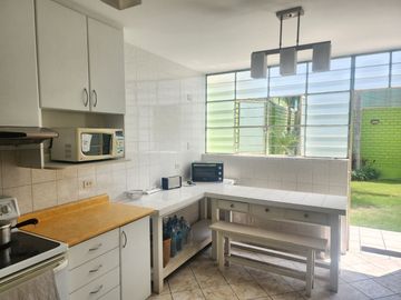 ESPECTACULAR CHALET 2 PLANTAS IMPECABLE NEPTUNO FRENTE JOCKEY PLAZA