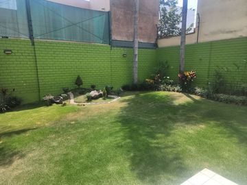ESPECTACULAR CHALET 2 PLANTAS IMPECABLE NEPTUNO FRENTE JOCKEY PLAZA