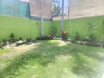 ESPECTACULAR CHALET 2 PLANTAS IMPECABLE NEPTUNO FRENTE JOCKEY PLAZA