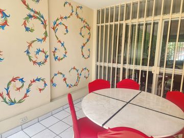 ESPECTACULAR CHALET 2 PLANTAS IMPECABLE NEPTUNO FRENTE JOCKEY PLAZA