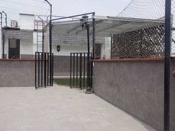 Alquiler de Exclusivo Departamento Triplex cerca del Óvalo Higuereta