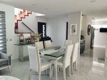 VENDO CASA EN LA MORADA CALI VALLE DEL CAUCA