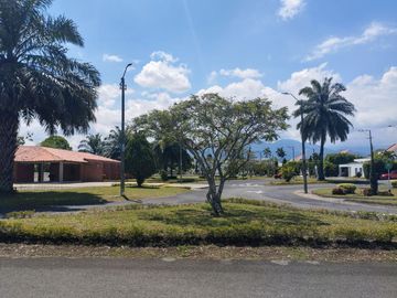 VENDO CASA EN LA MORADA CALI VALLE DEL CAUCA