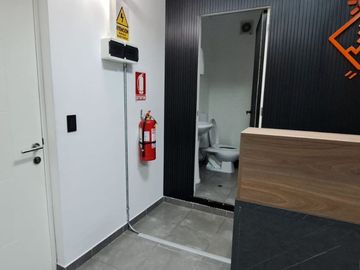 ¡Oportunidad de Inversión en El Trigal! Oficina en Venta