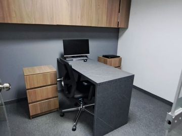 ¡Oportunidad de Inversión en El Trigal! Oficina en Venta