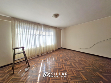 VENTA CASA, AV PROGRESO, MIRAFLORES