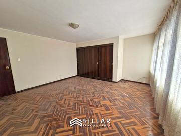 VENTA CASA, AV PROGRESO, MIRAFLORES