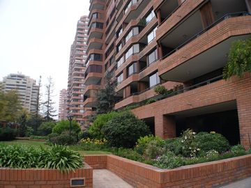 VENTA DEPARTAMENTO CALLE BRASILIA. LAS CONDES