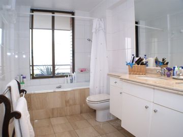 VENTA DEPARTAMENTO CALLE BRASILIA. LAS CONDES