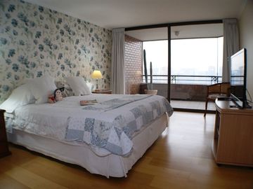 VENTA DEPARTAMENTO CALLE BRASILIA. LAS CONDES