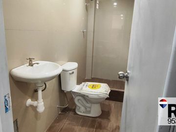 SE VENDE MINIDEPARTAMENTO EN SAN JUAN DE MIRAFLORES