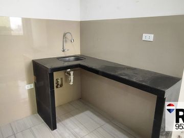 SE VENDE MINIDEPARTAMENTO EN SAN JUAN DE MIRAFLORES