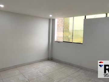SE VENDE MINIDEPARTAMENTO EN SAN JUAN DE MIRAFLORES