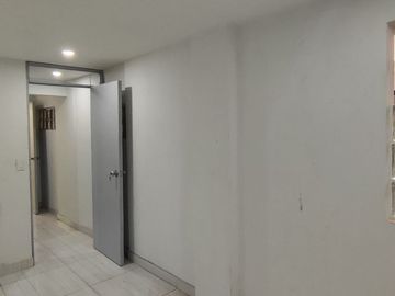 SE VENDE MINIDEPARTAMENTO EN SAN JUAN DE MIRAFLORES