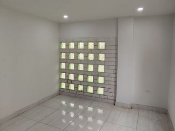SE VENDE MINIDEPARTAMENTO EN SAN JUAN DE MIRAFLORES