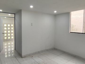 SE VENDE MINIDEPARTAMENTO EN SAN JUAN DE MIRAFLORES