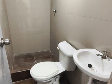 SE VENDE MINIDEPARTAMENTO EN SAN JUAN DE MIRAFLORES
