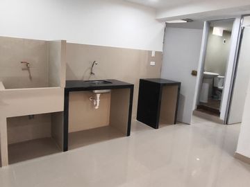 SE VENDE MINIDEPARTAMENTO EN SAN JUAN DE MIRAFLORES