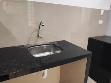 SE VENDE MINIDEPARTAMENTO EN SAN JUAN DE MIRAFLORES