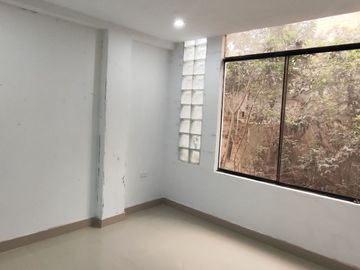 SE VENDE MINIDEPARTAMENTO EN SAN JUAN DE MIRAFLORES