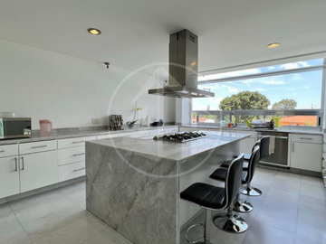 Residencia De Una Planta En Hacienda De Vallescondido: Lujo Y Confort En Un Entorno Exclusivo