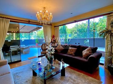 BAJO DE PRECIO!!! EXCLUSIVO DEPARTAMENTO EN VENTA CON AMPLIA TERRAZA Y FRENTE A PARQUE EN CHACARILLA - SURCO