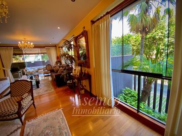 BAJO DE PRECIO!!! EXCLUSIVO DEPARTAMENTO EN VENTA CON AMPLIA TERRAZA Y FRENTE A PARQUE EN CHACARILLA - SURCO