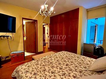 BAJO DE PRECIO!!! EXCLUSIVO DEPARTAMENTO EN VENTA CON AMPLIA TERRAZA Y FRENTE A PARQUE EN CHACARILLA - SURCO