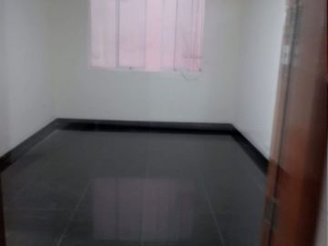 Venta De Departamento Flat En Los Robles, San Isidro 87m2