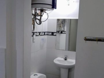 Venta De Departamento Flat En Los Robles, San Isidro 87m2