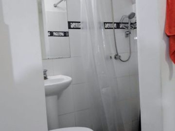 Venta De Departamento Flat En Los Robles, San Isidro 87m2