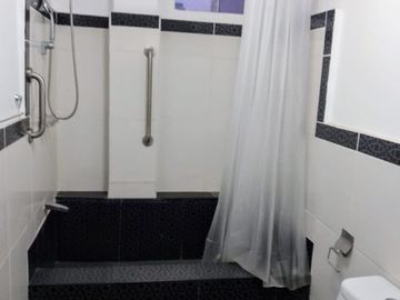 Venta De Departamento Flat En Los Robles, San Isidro 87m2