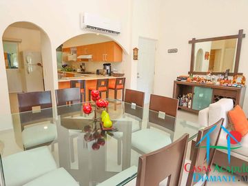 Departamento en renta con terraza, vista a la alberca y áreas comunes