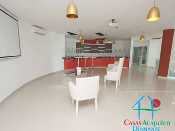 Departamento en renta con terraza, vista a la alberca y áreas comunes