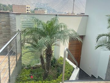 Venta Departamento Duplex De Estreno En Urb. El Golf De Huampani 2Da Etapa Lurigancho Chosica