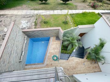 Venta Departamento Duplex De Estreno En Urb. El Golf De Huampani 2Da Etapa Lurigancho Chosica